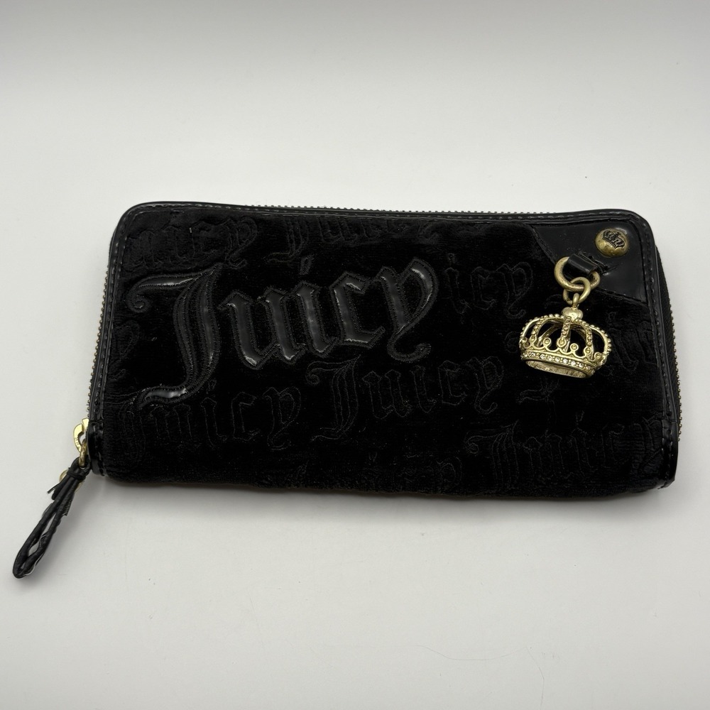 Juicy Couture Women's Black Velour Zip-Around Wallet Embossed Logo Pink Lining